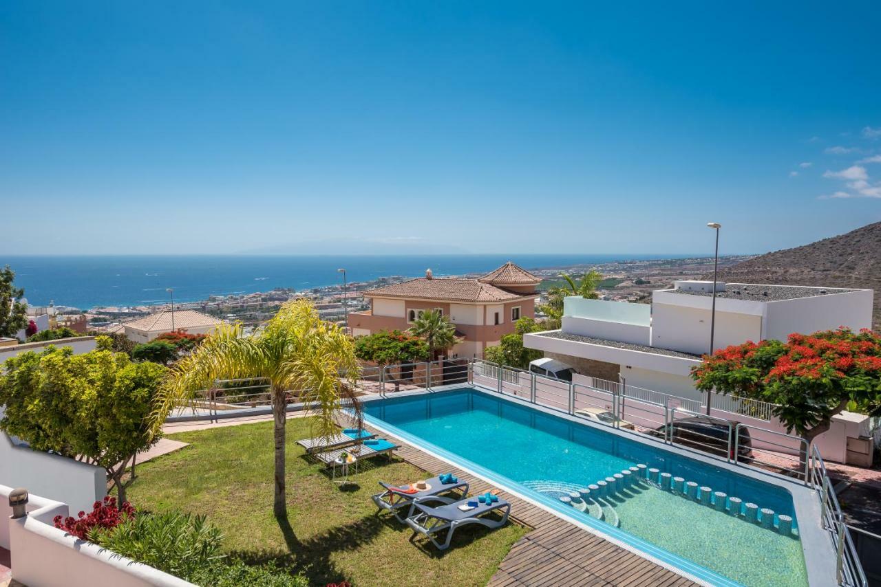 2 Charming Villa Private Pool And Sea View Costa Adeje  Buitenkant foto